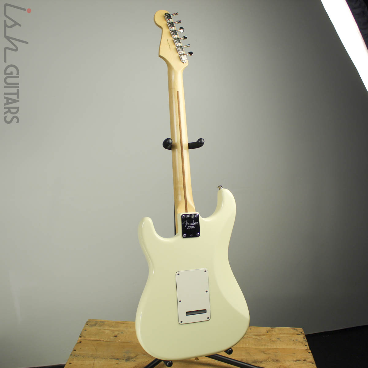 2011 Fender Stratocaster American Standard – Ish Guitars