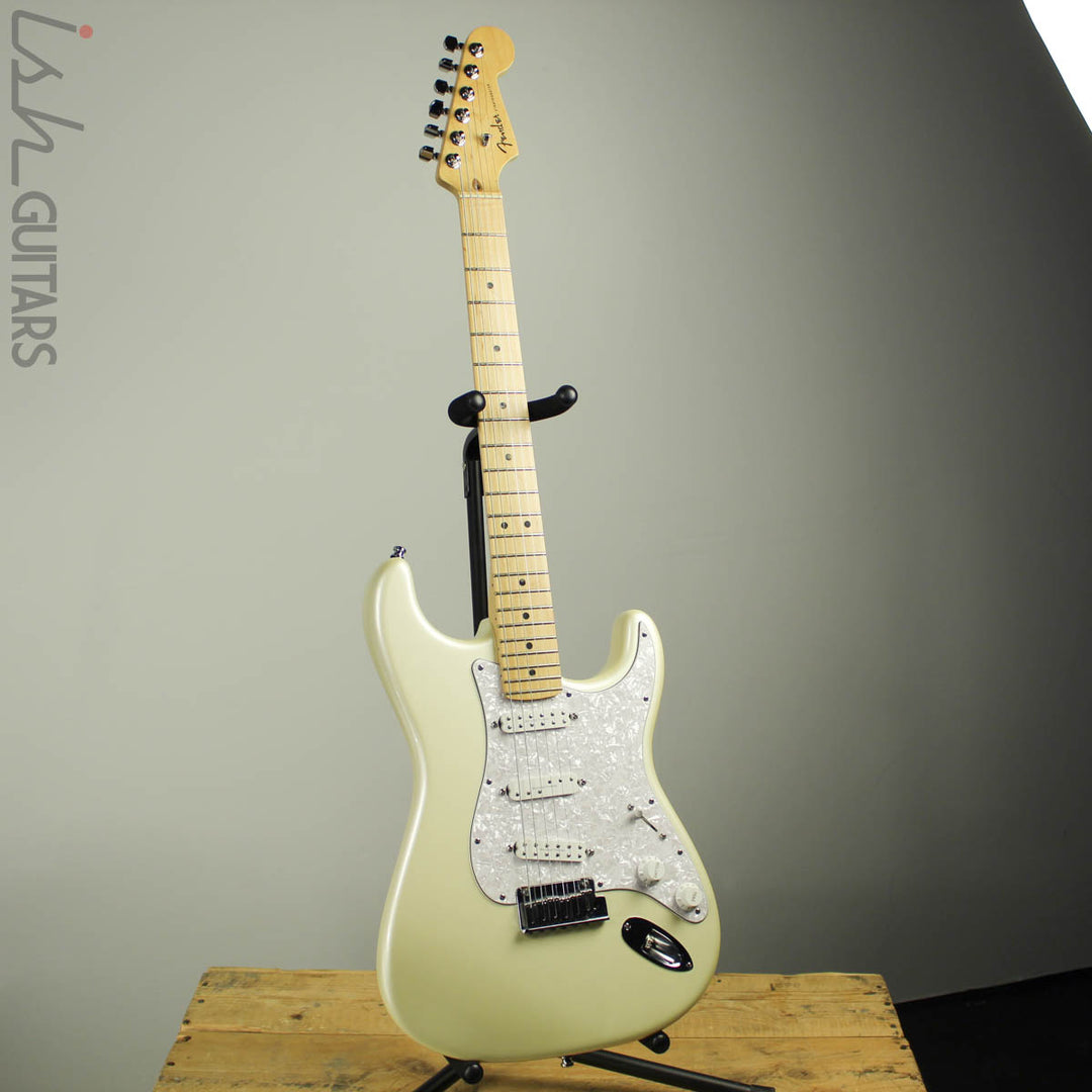 2014 Fender American Deluxe Stratocaster Olympic Pearl White Seymour Duncan Humbucker Pickups