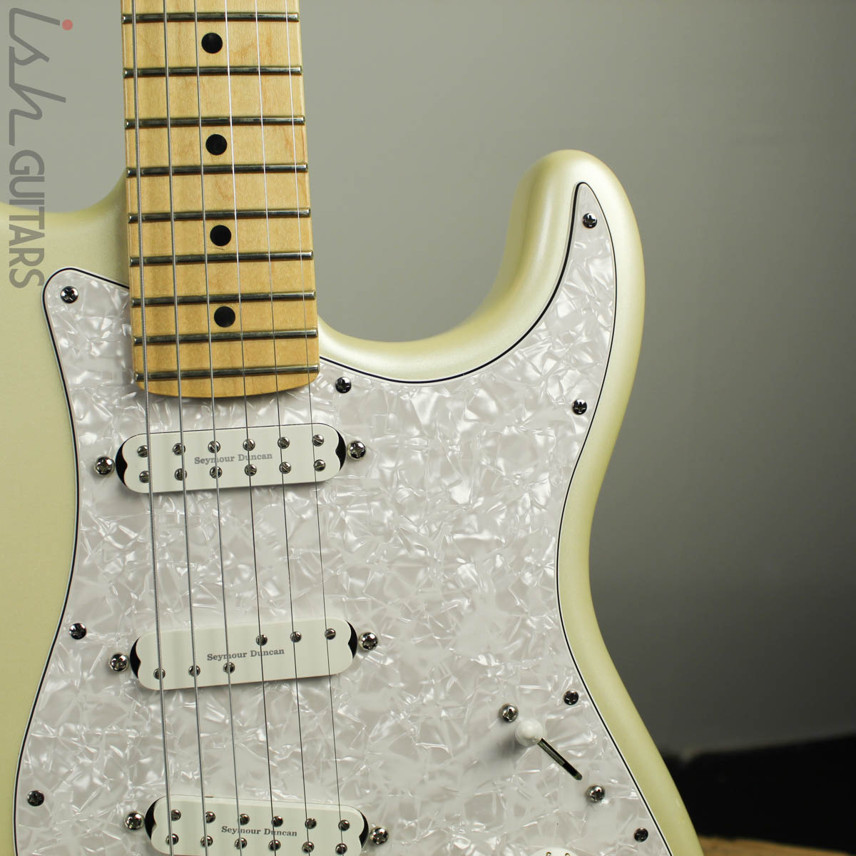 2014 Fender American Deluxe Stratocaster Olympic Pearl White