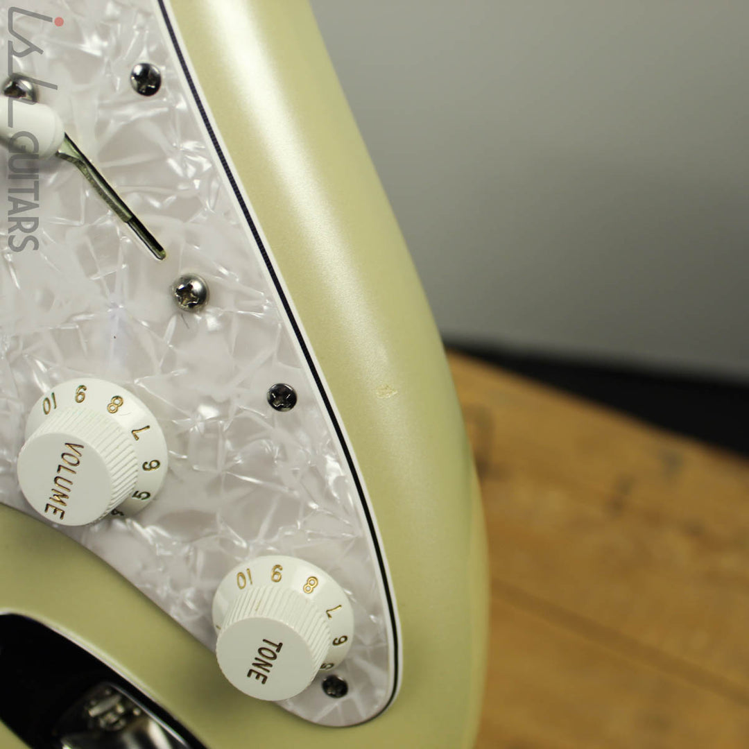 2014 Fender American Deluxe Stratocaster Olympic Pearl White Seymour Duncan Humbucker Pickups