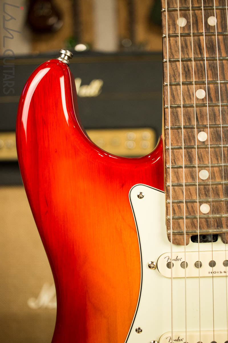 2016 Fender USA Elite Stratocaster Aged Cherry Burst