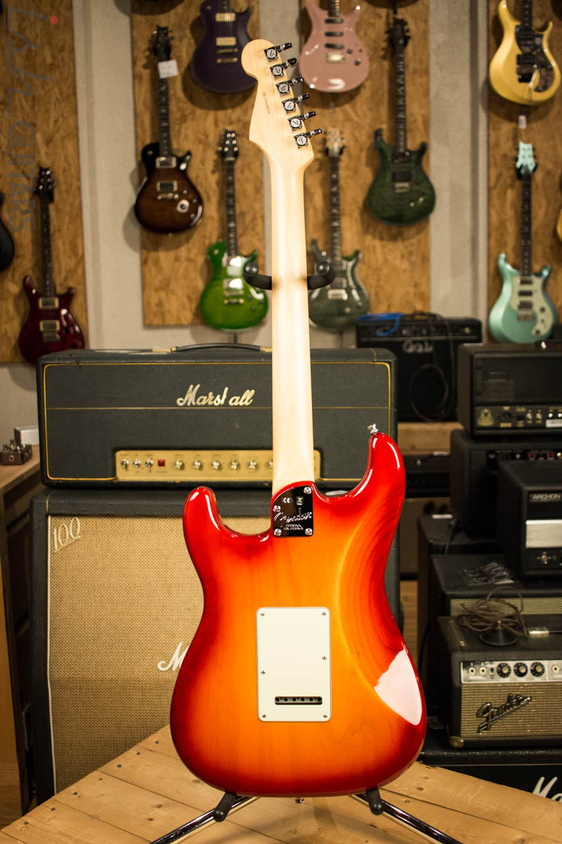 2016 Fender USA Elite Stratocaster Aged Cherry Burst