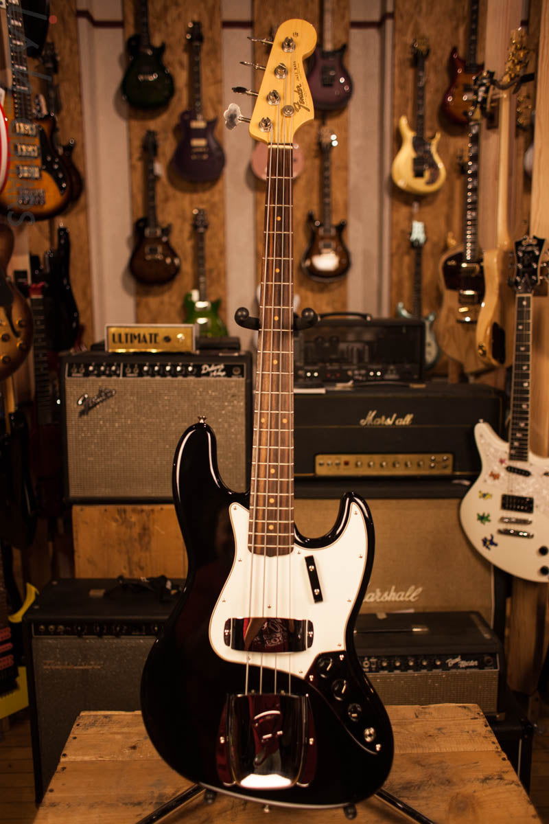 2013 Fender Jazz Bass ‘64 RI All Original