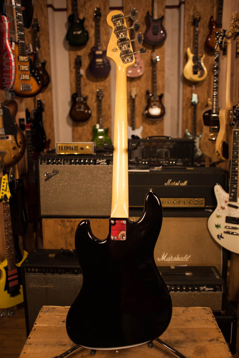 2013 Fender Jazz Bass ‘64 RI All Original