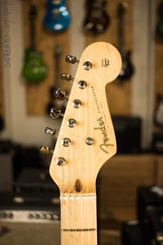 2014 Fender American Vintage Reissue ‘54 Stratocaster Sunburst Limited Edition