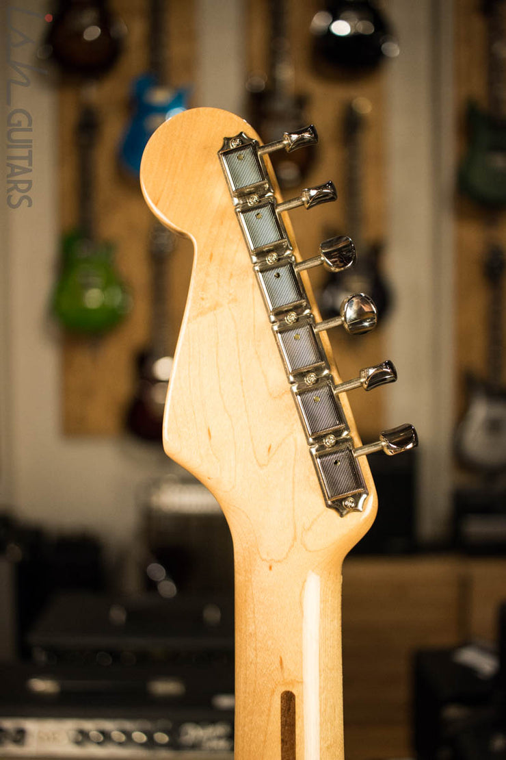 2014 Fender American Vintage Reissue ‘54 Stratocaster Sunburst Limited Edition