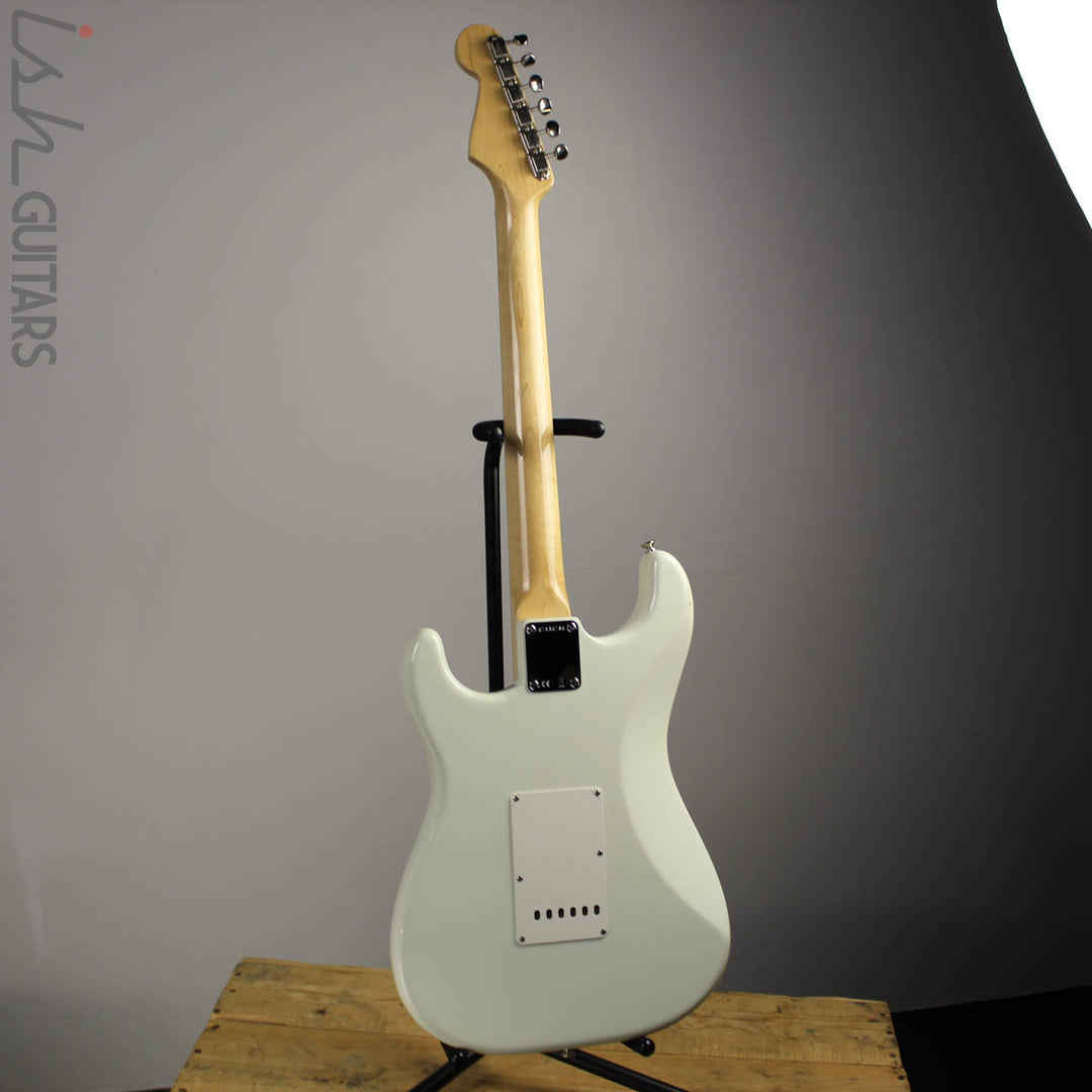 2016 Fender American Vintage ‘65 Reissue Stratocaster Olympic White