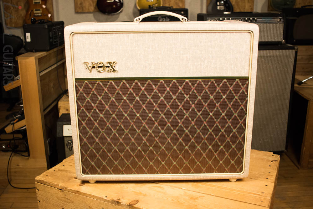 Vox Hand-Wired AC15HW1 Single 12" Celestion G12M Greenback Speaker
