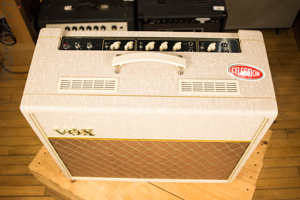 Vox Hand-Wired AC15HW1 Single 12" Celestion G12M Greenback Speaker