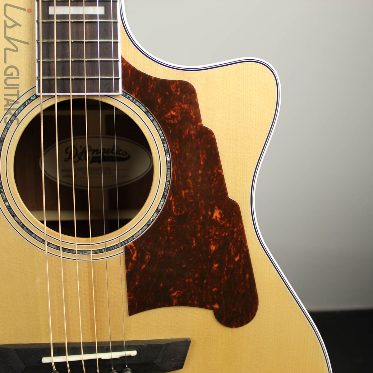 D'angelico Premier Gramercy Natural Acoustic Electric Guitar