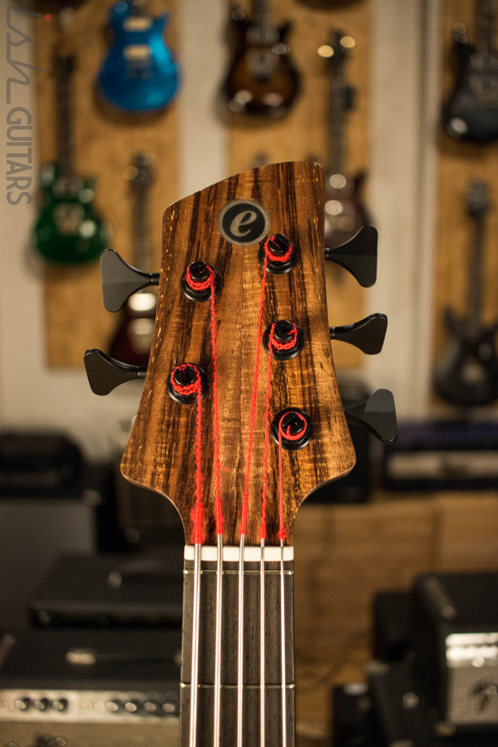 Elrick Singlecut Neck Through Bass Guitar Wenge Neck