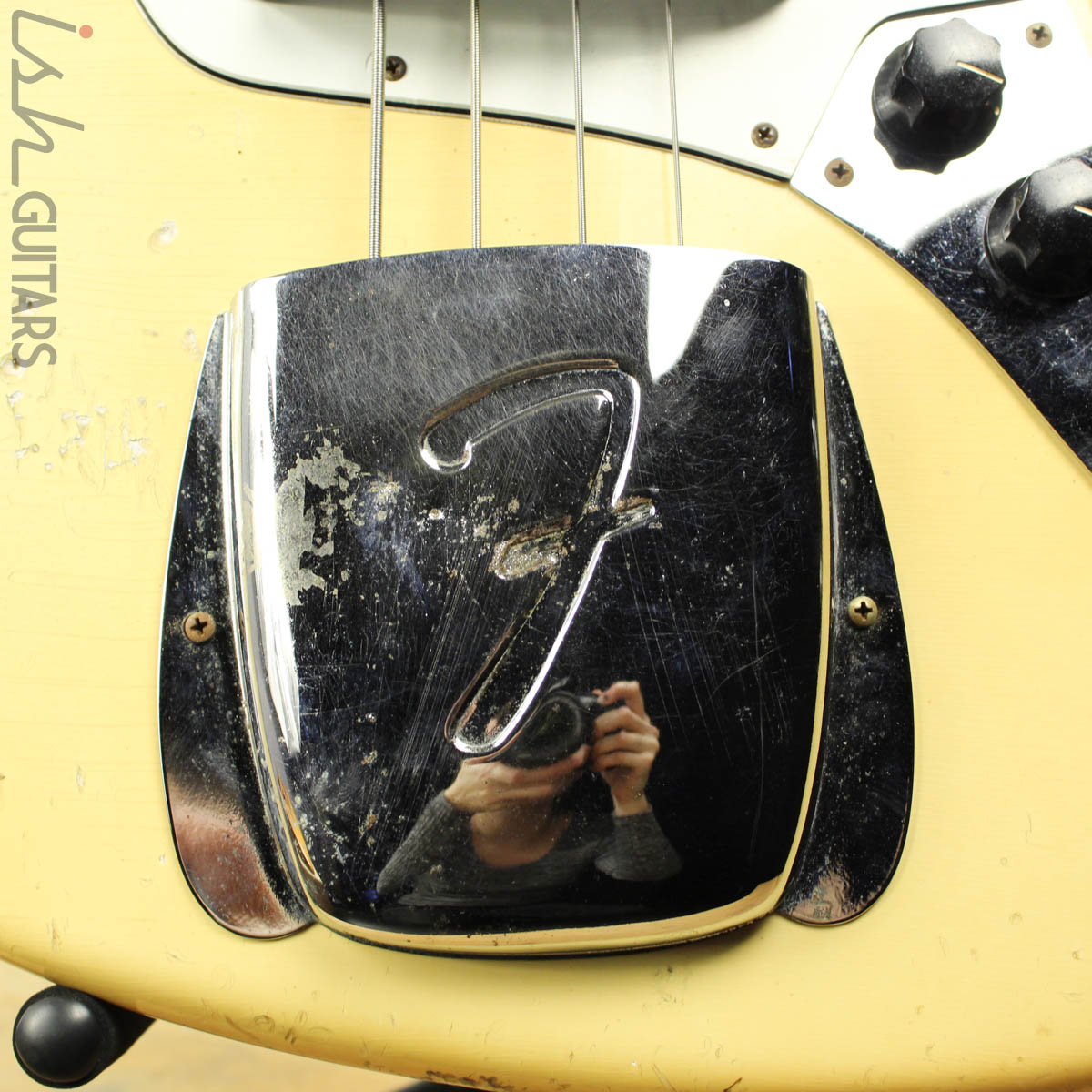 1976 Fender Jazz Bass Rare Olympic White – Ish Guitars