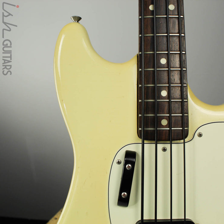 1976 Fender Musicmaster Bass Short Scale Olympic White w/OHSC