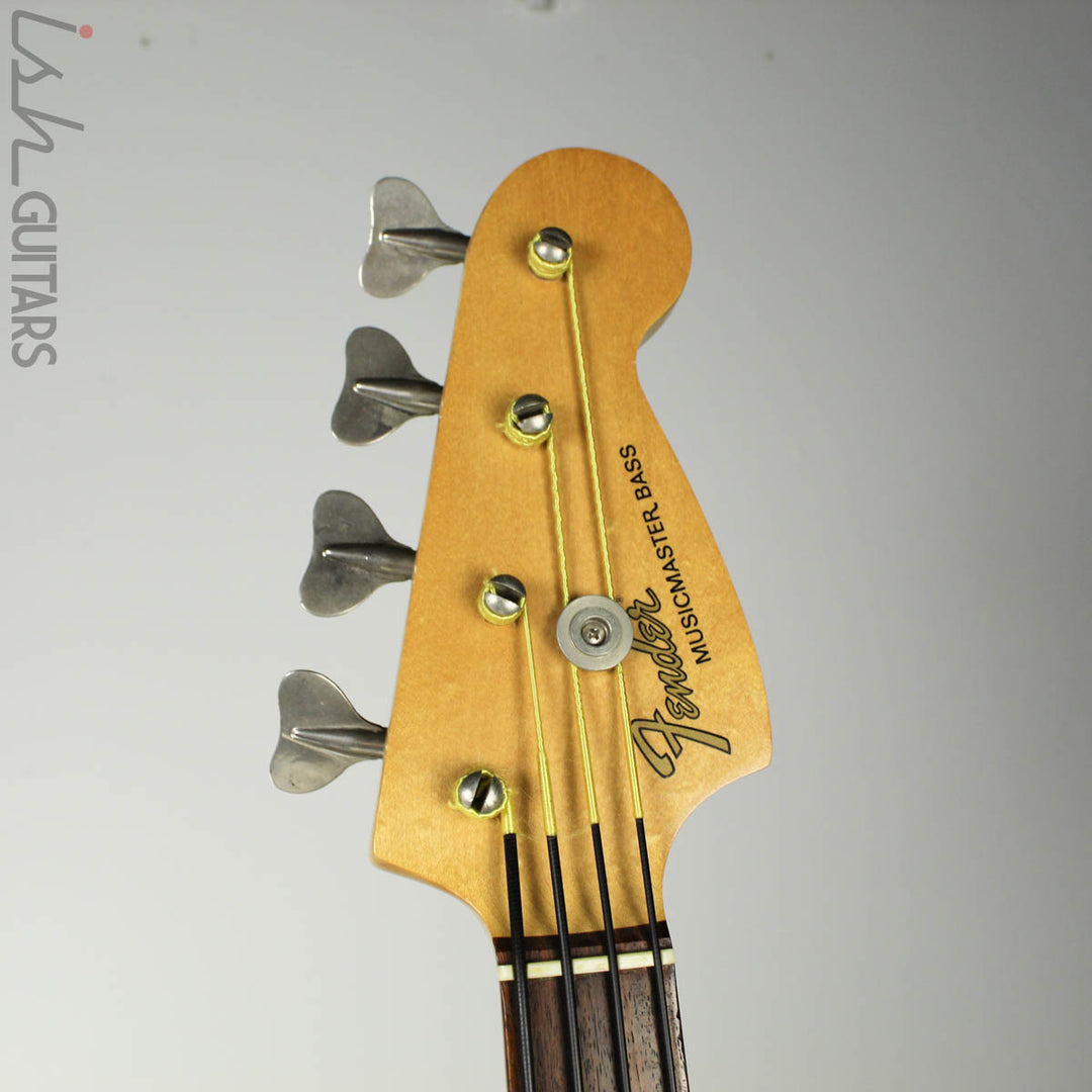 1976 Fender Musicmaster Bass Short Scale Olympic White w/OHSC