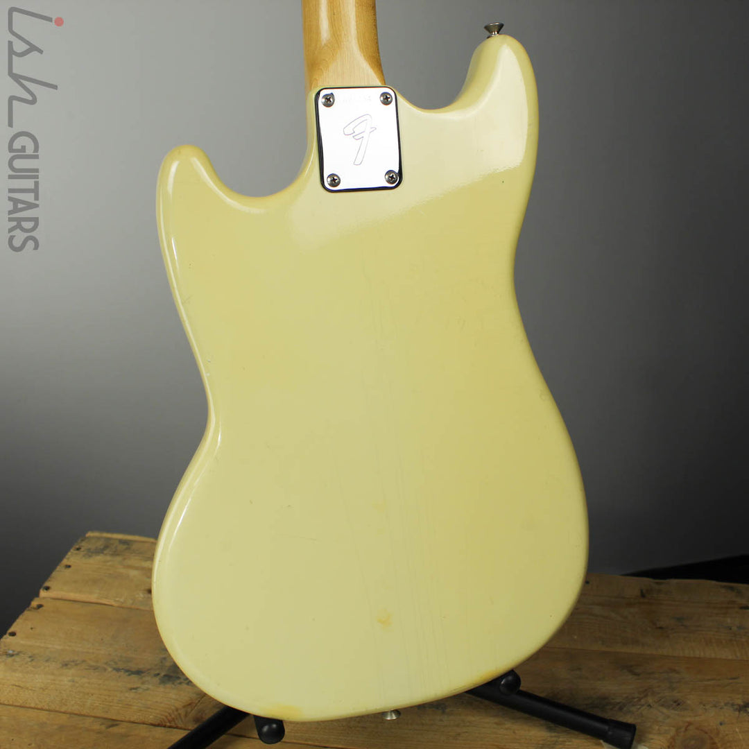 1976 Fender Musicmaster Bass Short Scale Olympic White w/OHSC