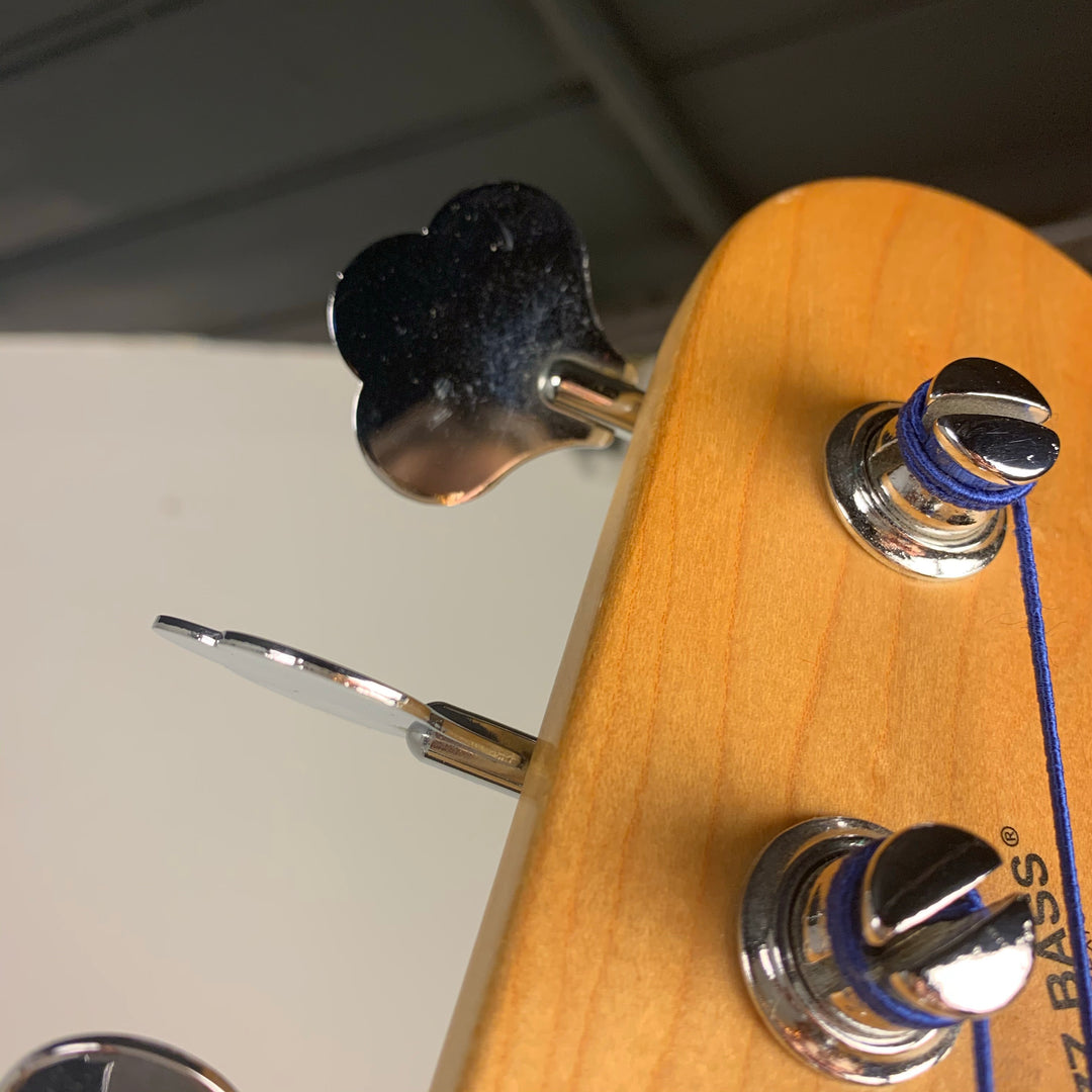 2000 Fender MIM Fretless Jazz Bass Black