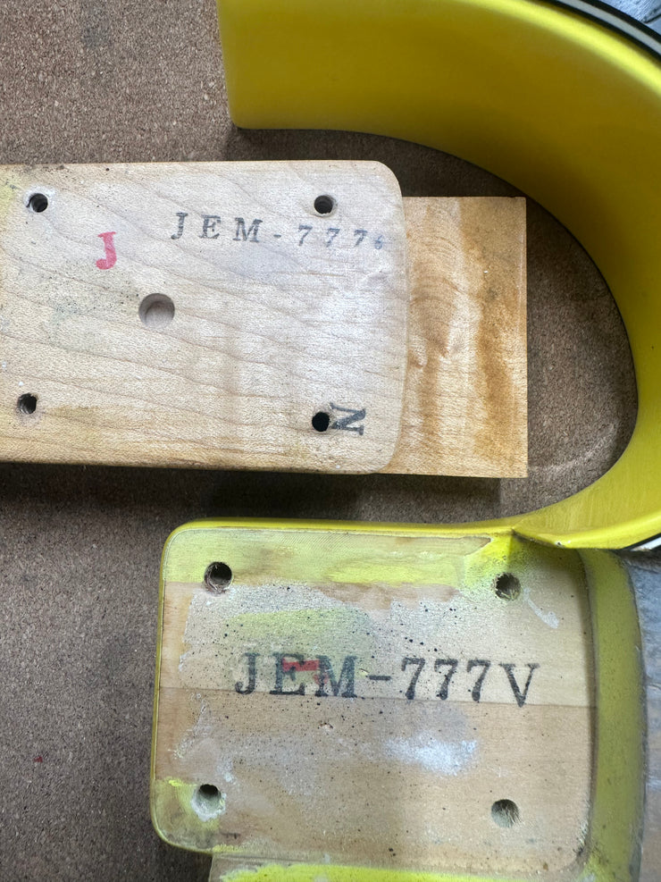 1990 Ibanez JEM 777 Steve Vai Signature Desert Yellow *Signed*