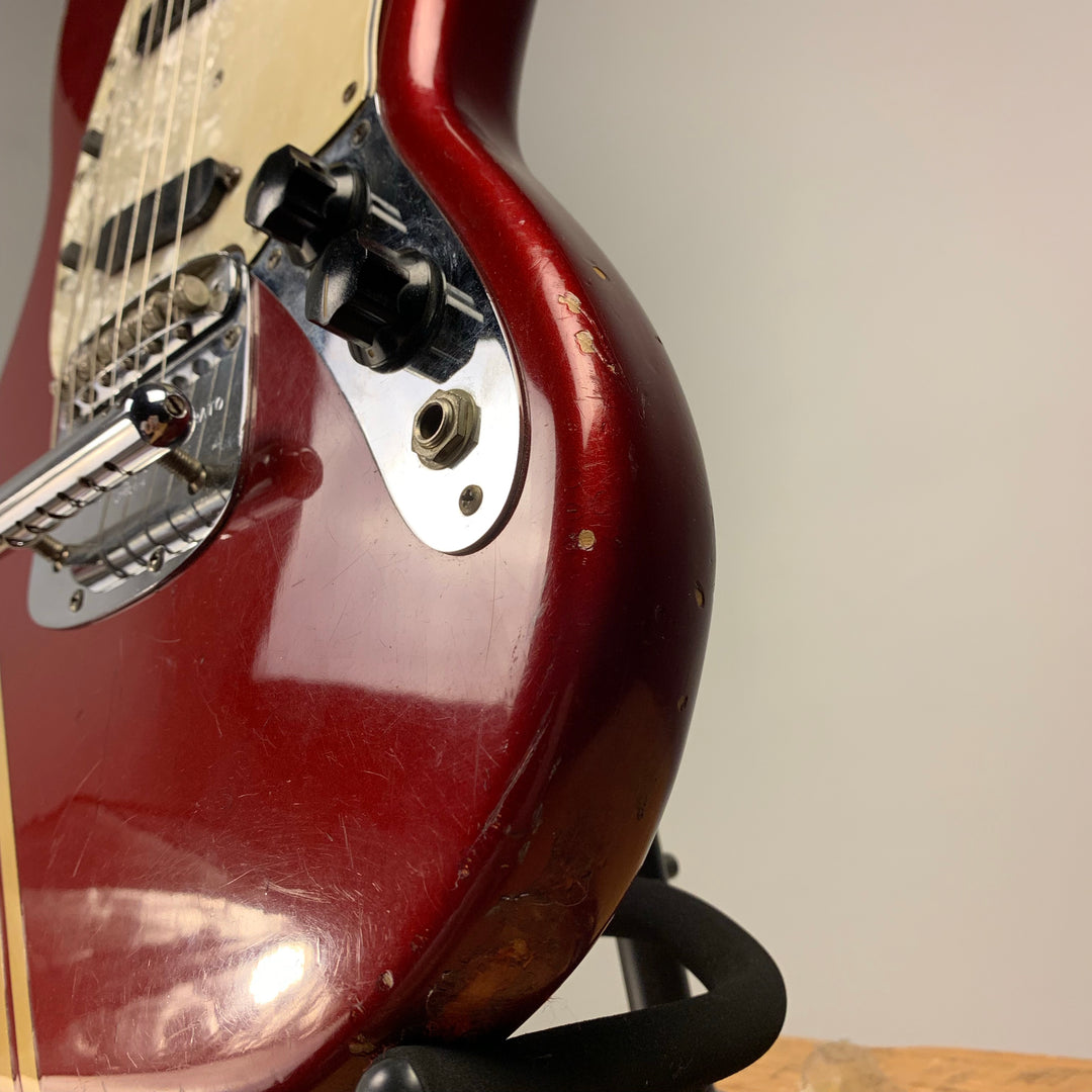 1973 1974 Fender Mustang Red with Competition Racing Stripes (DEMO VIDEO)