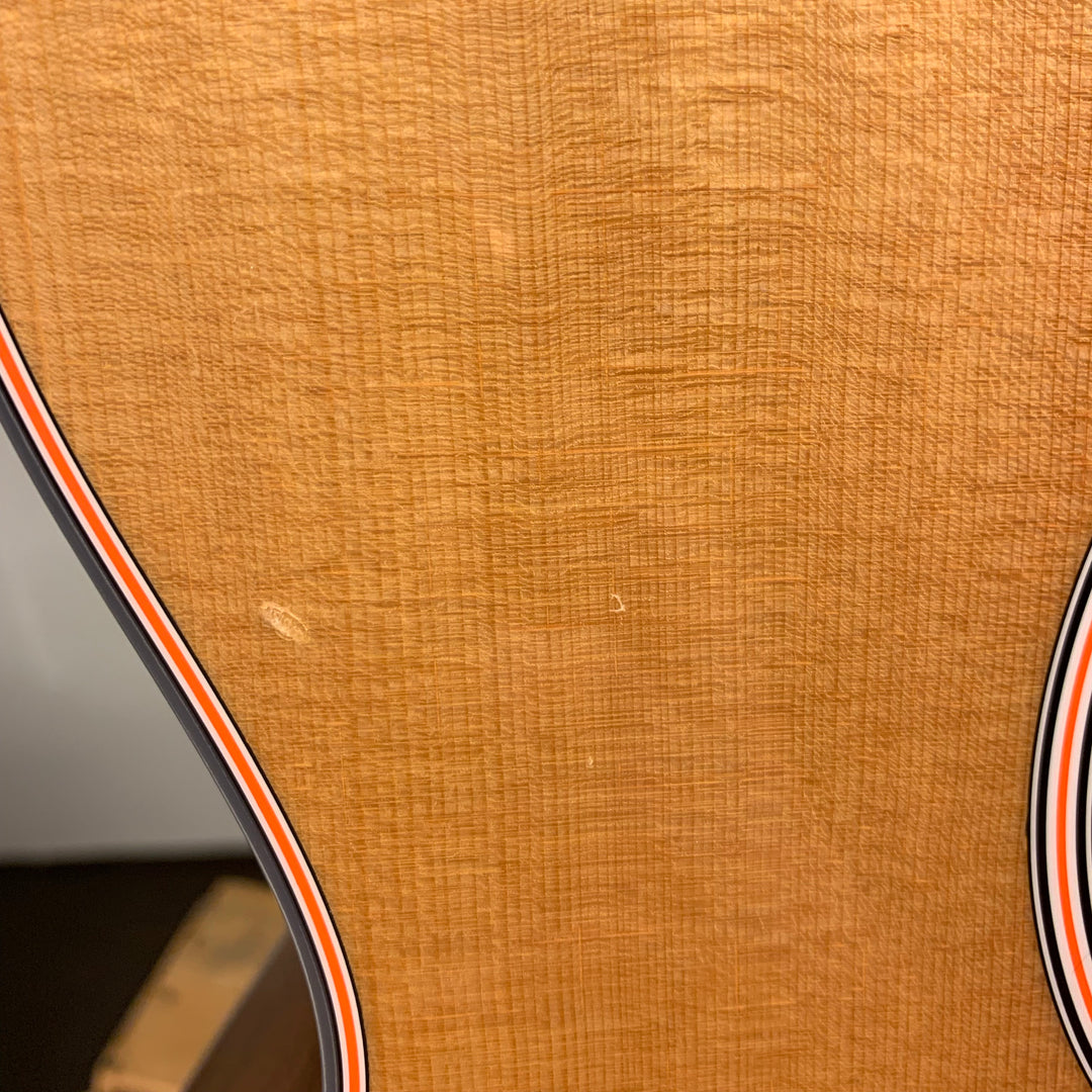 2016 Martin OMC-16E