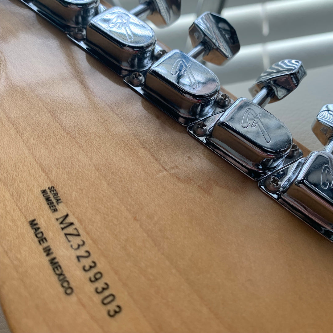 2003 Fender Stratocaster Shell Pink Nitro