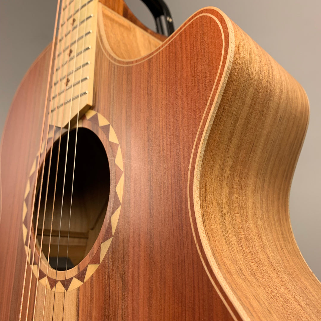 Cole Clark Angel AN2EC-RDBLSB Redwood Blackwood