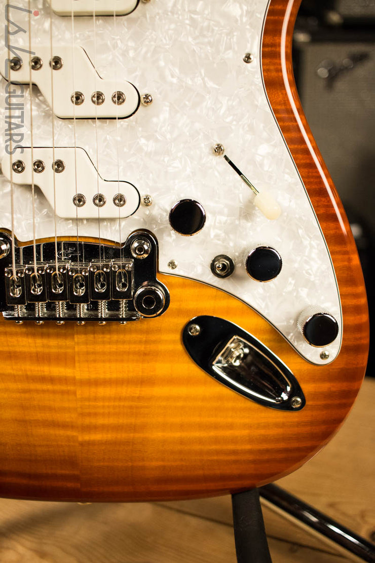 G&L Comanche Honeyburst Electric Guitar Birdseye Neck DEAD MINT!