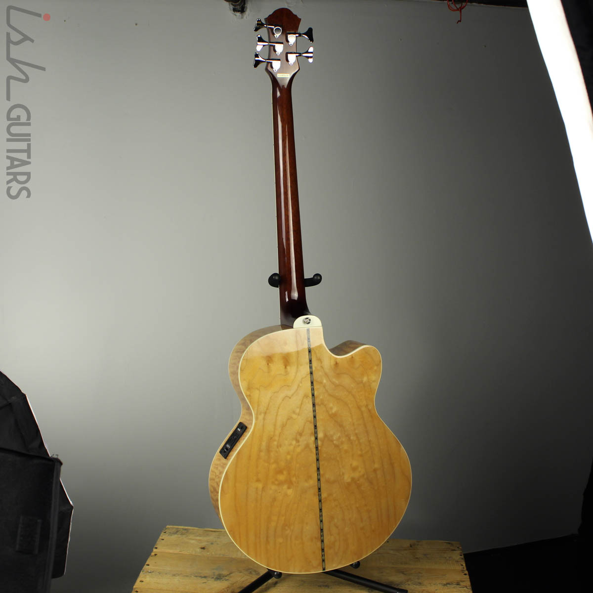 Michael Kelly Dragonfly 4 Left Hand Acoustic Bass Natural