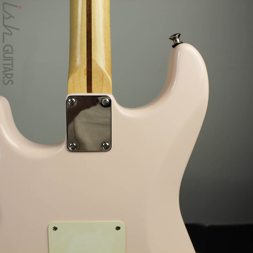 2003 Fender Stratocaster Shell Pink Nitro