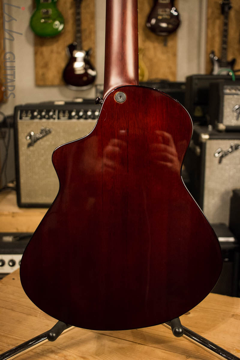 Veillette Avante Griffin 12 string Tobacco Burst