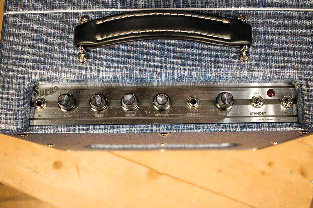 Supro 1605R Reverb 5W 1x8 Tube Guitar Combo Amp MINT