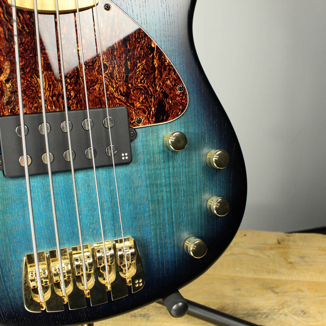 Sandberg Basic 5 String Bass Guitar Blueburst Matte