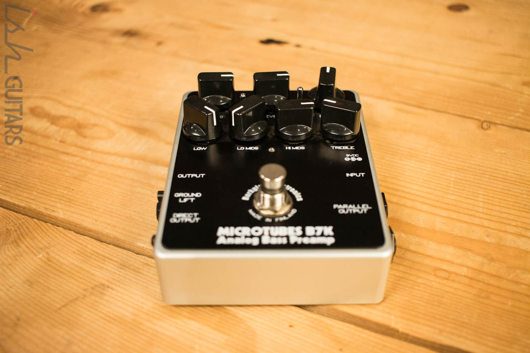 Darkglass Electronics Microtubes b7k Analog Bass Preamp