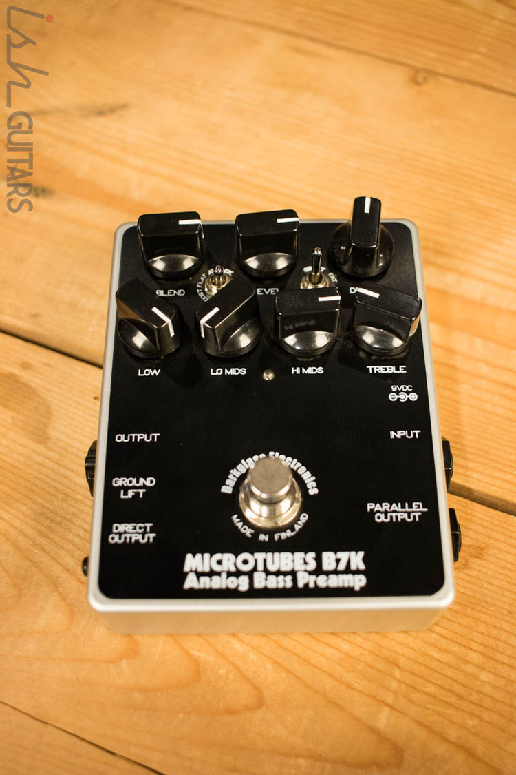 ベース Darlglass Electronics Microtubes b7k Darkglass Electronics Microtubes B7K Analog Bass Preamp Review