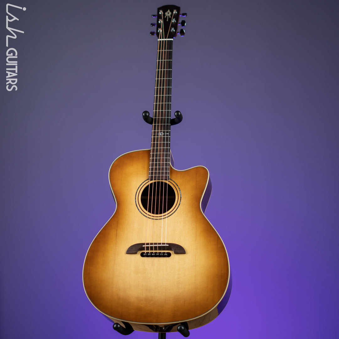 Alvarez Yairi GYM70CESHB Masterworks Grand Auditorium Cutaway Shadowburst