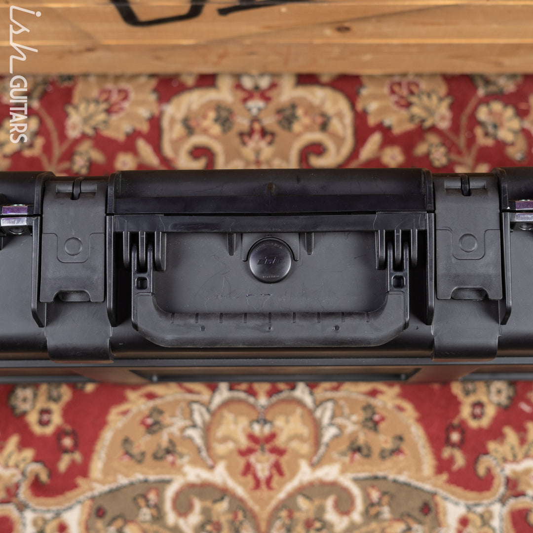 SKB iSeries Les Paul Flight Case Waterproof Black
