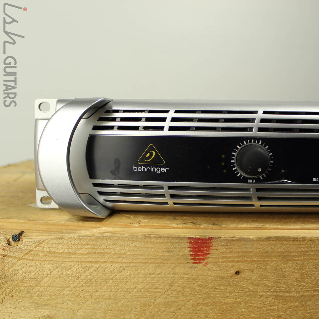 Behringer iNuke NU1000 Power Amp